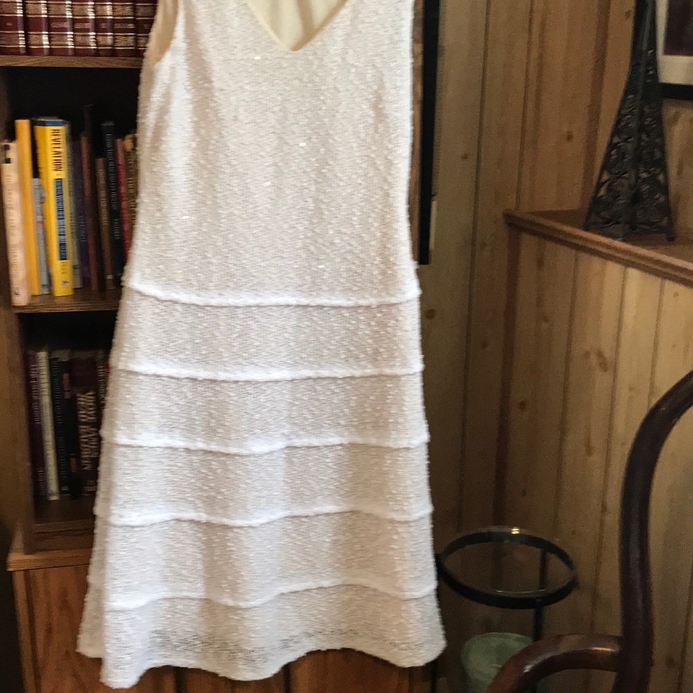 Layered design white dress